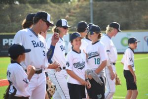 Bellingham Bells finish the series with a win agaisnt the Cowlitz Black Bears