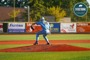 HarbourCats win 6-2 vs Bells